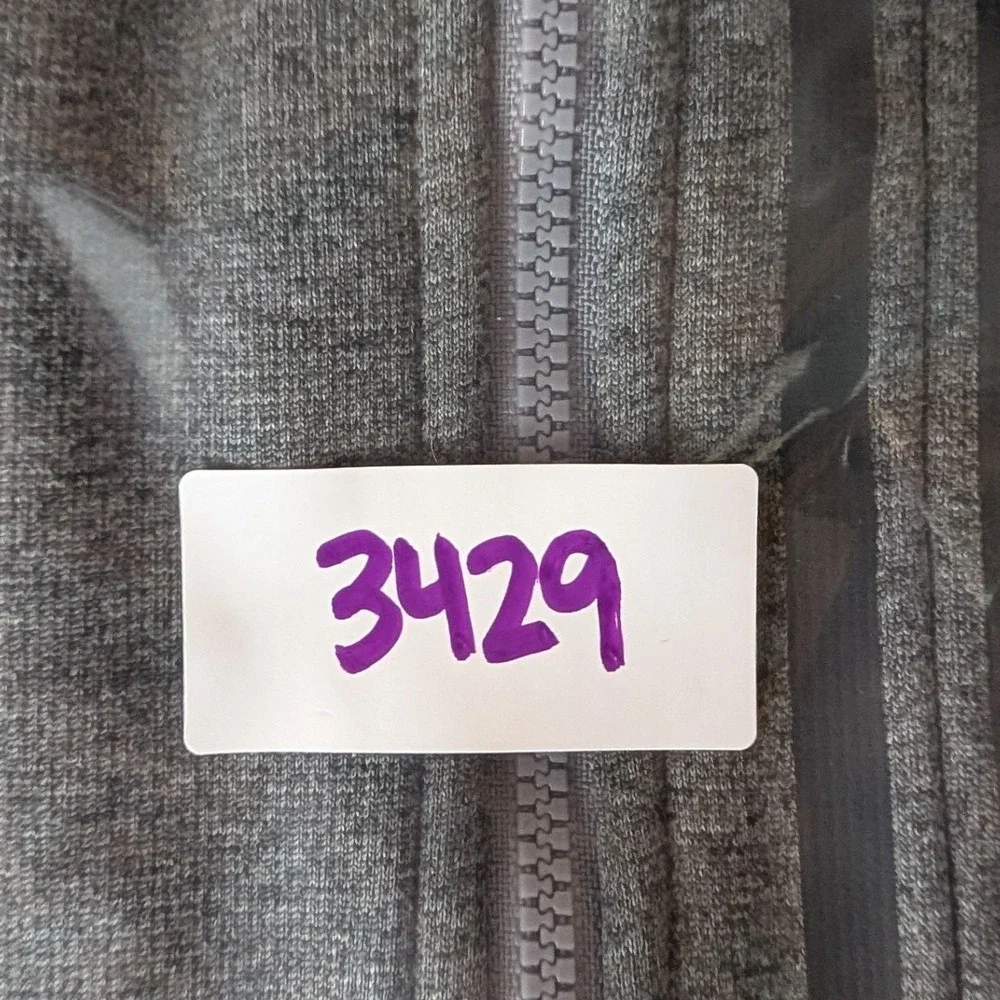The North Face Pullover Mens XL Gray 1/4 Zip Outdoor Performance Athleisure Hike